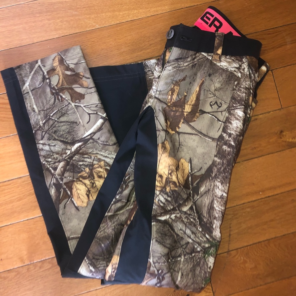 Under armor camo hunting pants